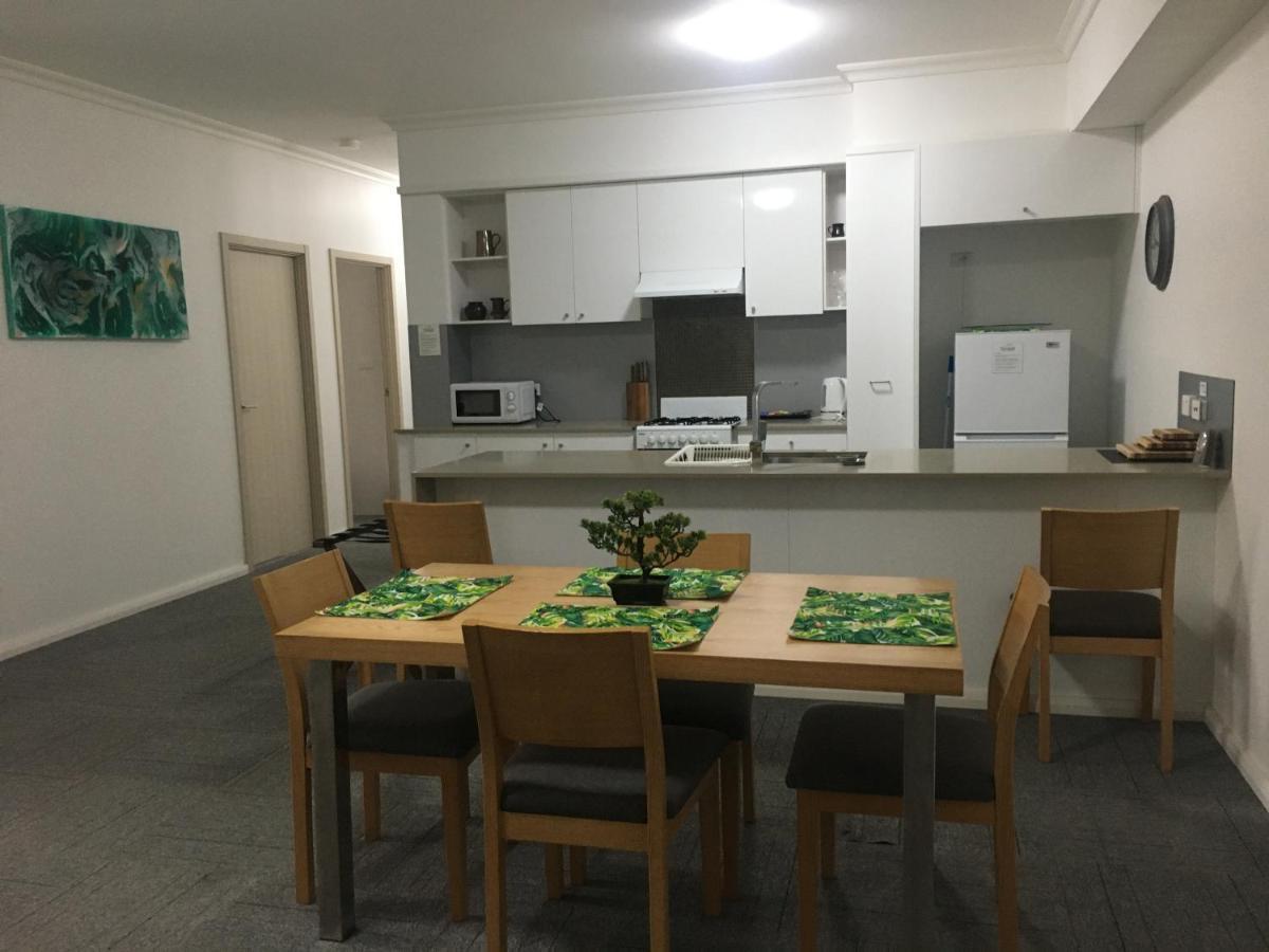 Morisset Serviced Apartments ภายนอก รูปภาพ