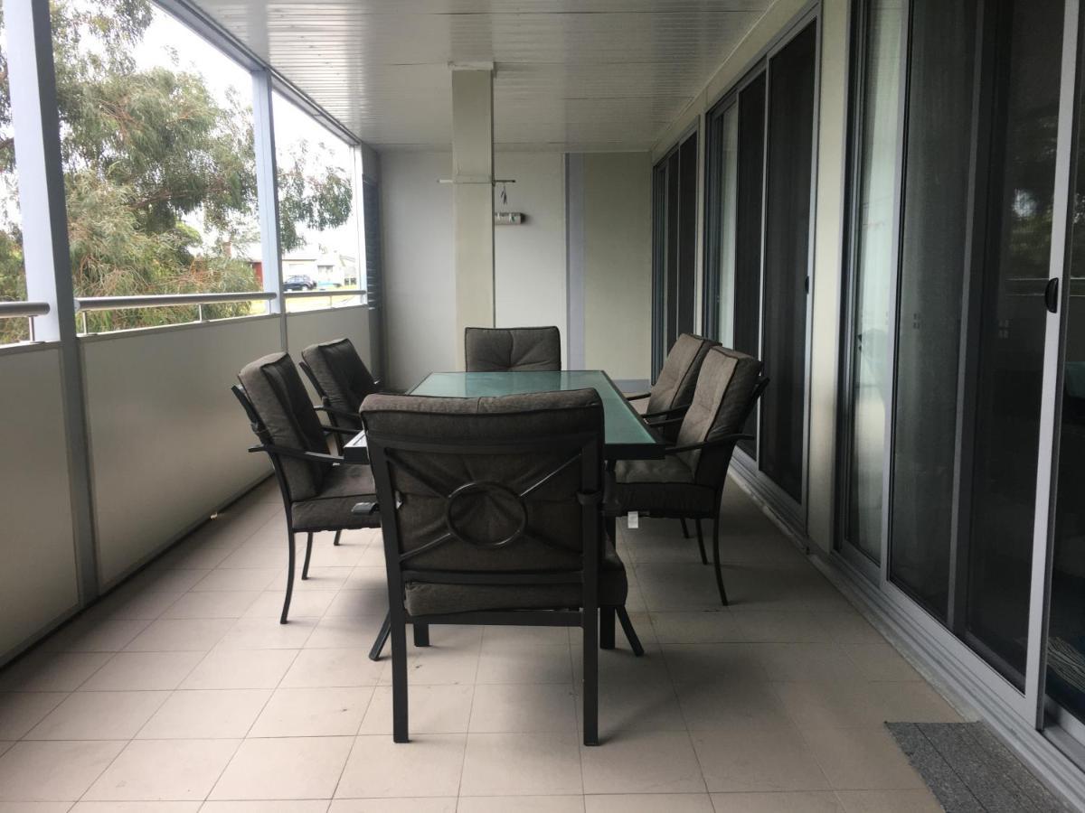 Morisset Serviced Apartments ภายนอก รูปภาพ