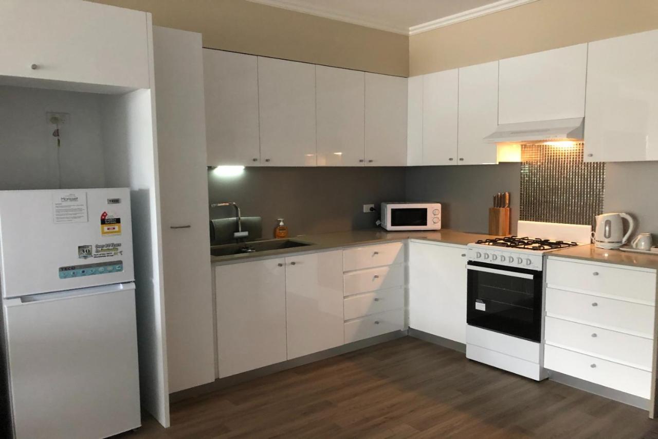 Morisset Serviced Apartments ภายนอก รูปภาพ